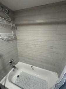 Retreats at Fort-Lauderdale