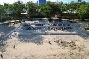 One Manchester Place 7th Floor - Punta Engaño