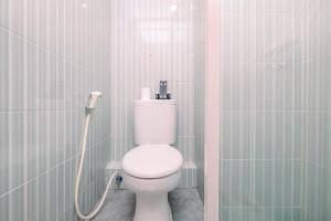 Pleasurable and Tidy Studio Cinere Resort Apartment By Travelio