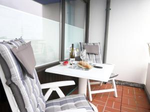 Strandnahe Ferienwohnung, Zentral gelegen, Ost-Balkon, Andreas Dirks-Str. 2