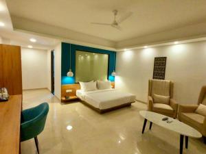 Namami Chail Resort & Spa