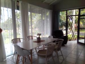 Manaba Holiday Home