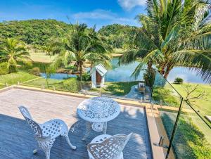 Blue Cove Pool Villa - by KohChangVillas