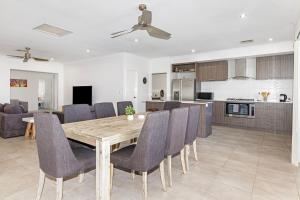 Windward Marina Retreat