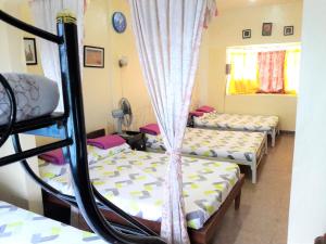 TAGAYTAY TOWNHOUSE for Daily Rent
