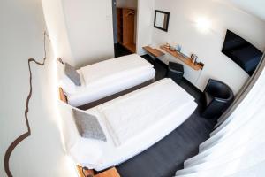 Hotel Merkur - West Station