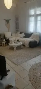 Art apartment - 尼亚埃普伊达夫罗斯