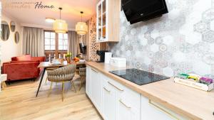 Wonder Home - Apartamenty Leśny Dom z balkonami, niedaleko centrum, w cichej okolicy