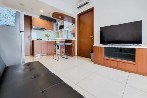 Nice and Comfort 1BR Apartment at M-Town Signature By Travelio