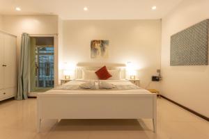 V153 Ultimate Tropical Getaway with Private Pool