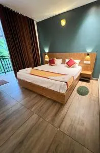 Misty wings - Kūmudi