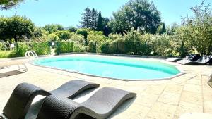 Rendez-vous en Provence -10 personnes- duo de gîtes- piscine privée - clim