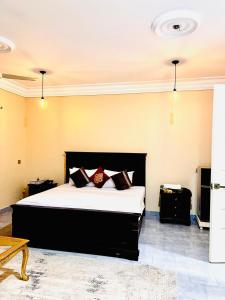 Sea View Inn Shamsher