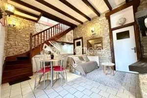 Maison de pêcheur atypique Les pieds dans l’eau - Lomener