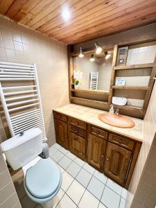 Maisons de vacances Maison de pecheur atypique Les pieds dans l’eau : photos des chambres