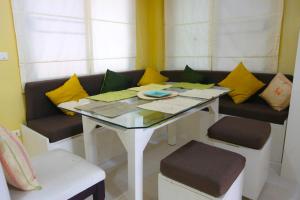 2 bedroom Semi-Detached Holiday Home with Pool near Kamala Beach