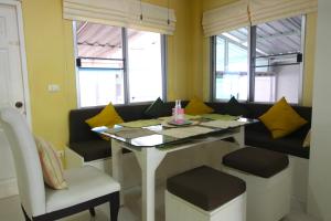 2 bedroom Semi-Detached Holiday Home with Pool near Kamala Beach