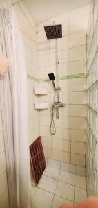 Deluxe and Cozy in the center