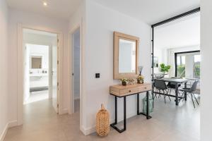 Lux ground floor apt in Mirador