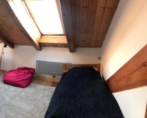 B&B / Chambres d'hotes Chalet les Aurores au coeur du village La Grave - La Meije : photos des chambres