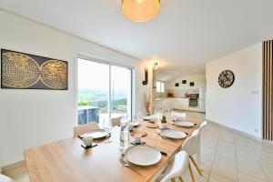 Maisons de vacances L-Instant de Serenite Panorama et Style : photos des chambres