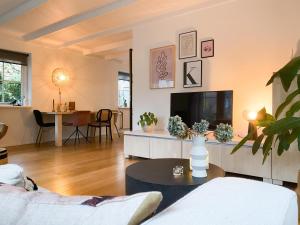 Charming Decorated House in Nature