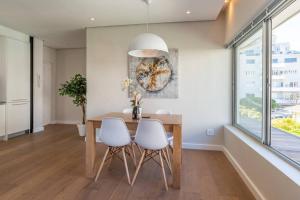 Exquisite Lions Head Views in Bantry Bay