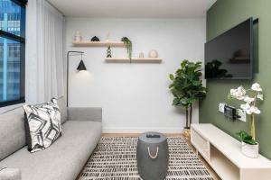 Stylish Studio in The Tokyo Rooftop Pool & Braai