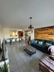 Moderno Departamento Céntrico - Balde