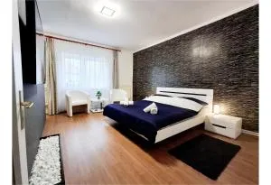 MOONLIGHT Apartman - Makkoshotyka