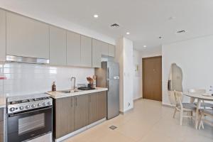 Luxury Stay at Forte Emaar - 5 Min Walk to Burj