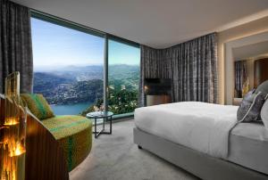 King Room with Lake View