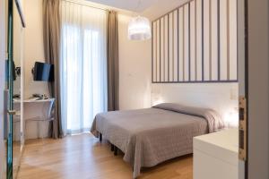 Double Room with Balcony room in Perla Verde Hotel
