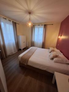 Hotels Les Bruyeres : photos des chambres