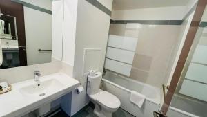 Hotels HOTEL PARIS VESINET- Logis Hotel Restaurant : photos des chambres