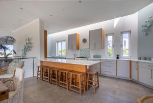 Oceans Edge Holiday Villa