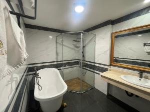 Crystal Holiday Hotel Apartment - 31 Loc Vung