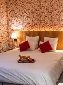 Hotels Chateau de Roques : photos des chambres