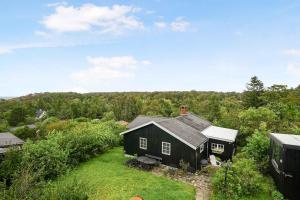 Cosy Beach House Close To The Sea - 4hvězdičkové hotely ve městě Vejby