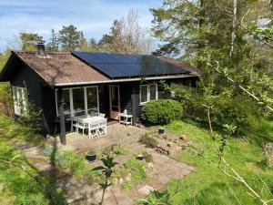 Cottage By Veddinge In Charming 70S Style