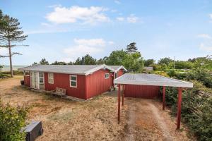 Holiday Home On The Beach With Panoramic View