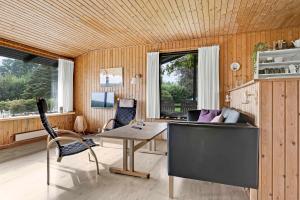 Holiday Home 100 Meters From A Lovely Beach