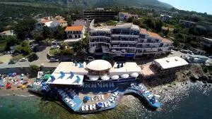 Malibu Apartments - Zlatna Obala