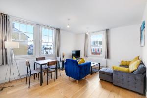 Eastons 2 Bedroom Apartment with Sofa Bed