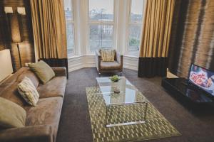 Kensington House by Warren Collection