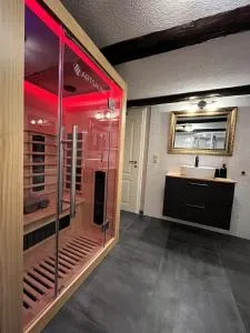Landhaus Wohnung - SAUNA, Balkon, Netflix, Parkplatz - Neu Porschdorf