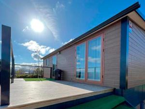 Apartamentos via street 3000