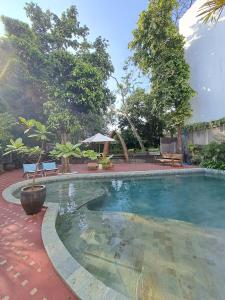 Cheerful Mezzanine 1 in Pererenan Canggu Bali, I Feel Good Villa 1