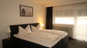 Double Room with River View room in Hotel Restaurant Zur Kripp
