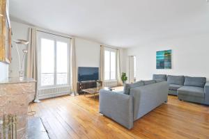Superb Appartement Quartier Tour Eiffel 8 Free Netflix